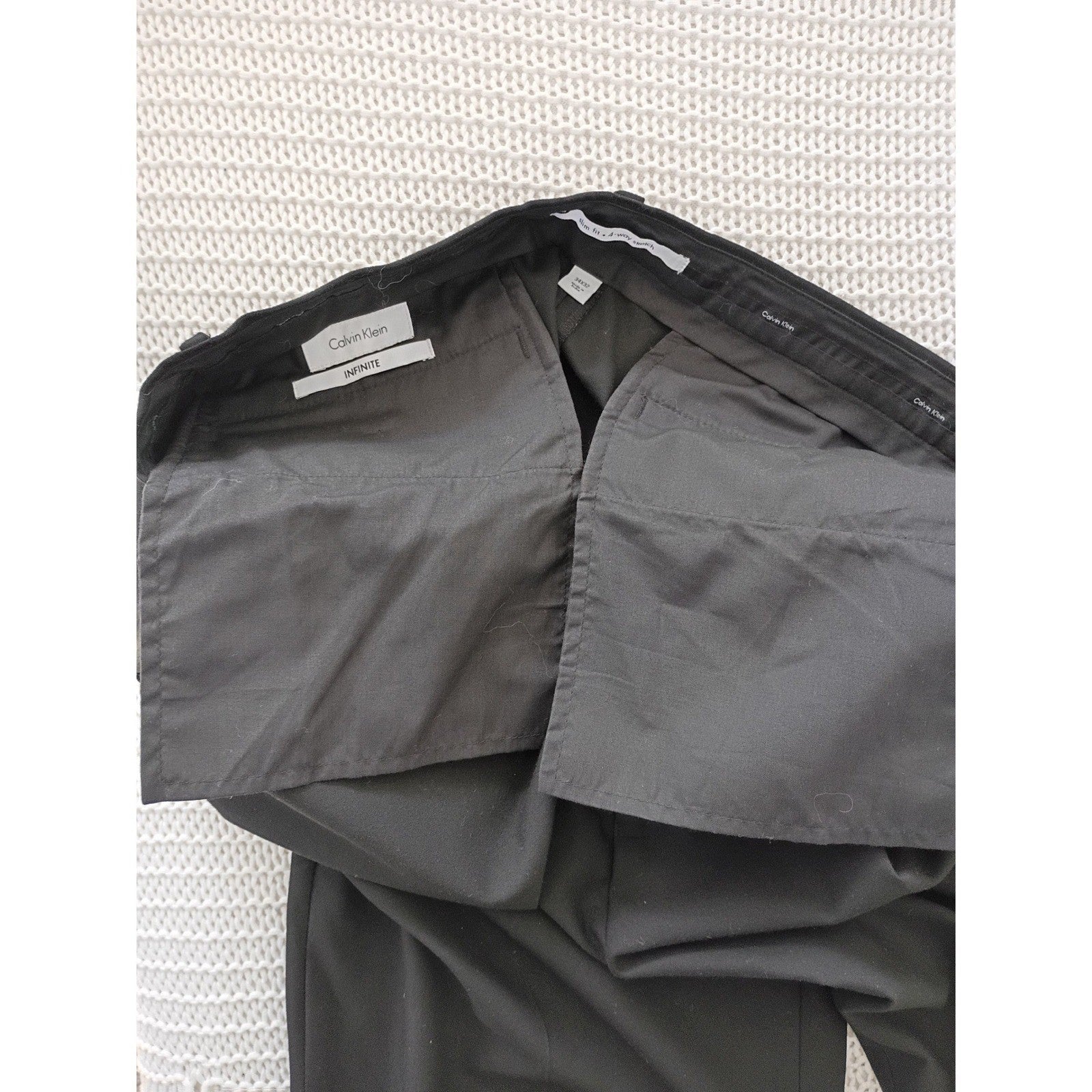 Calvin Klein Infinite Slim Fit Dress Pants Men's 34x32 Black 4-Way Stretch NWOT