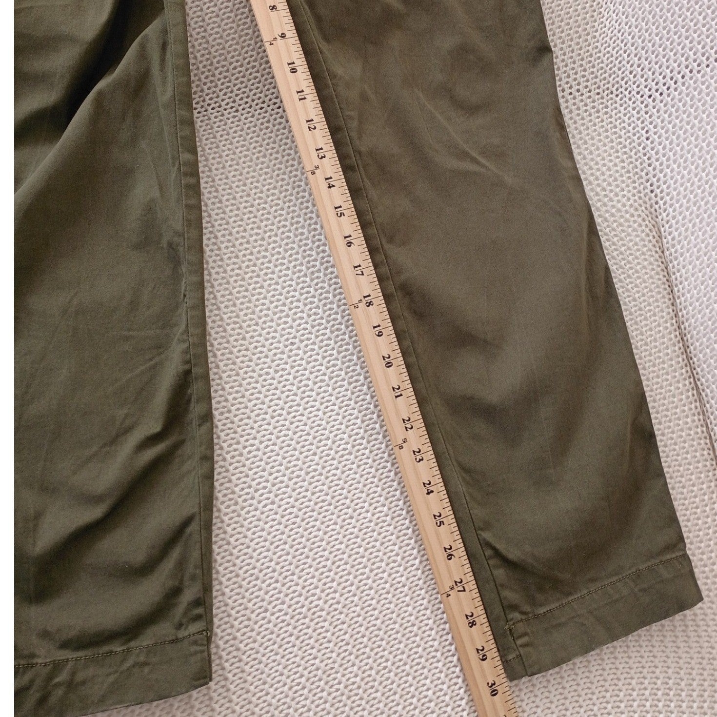 Mango MNG Olive Green Chinos Pants Button Fly Straight Leg Casual Men Size 34