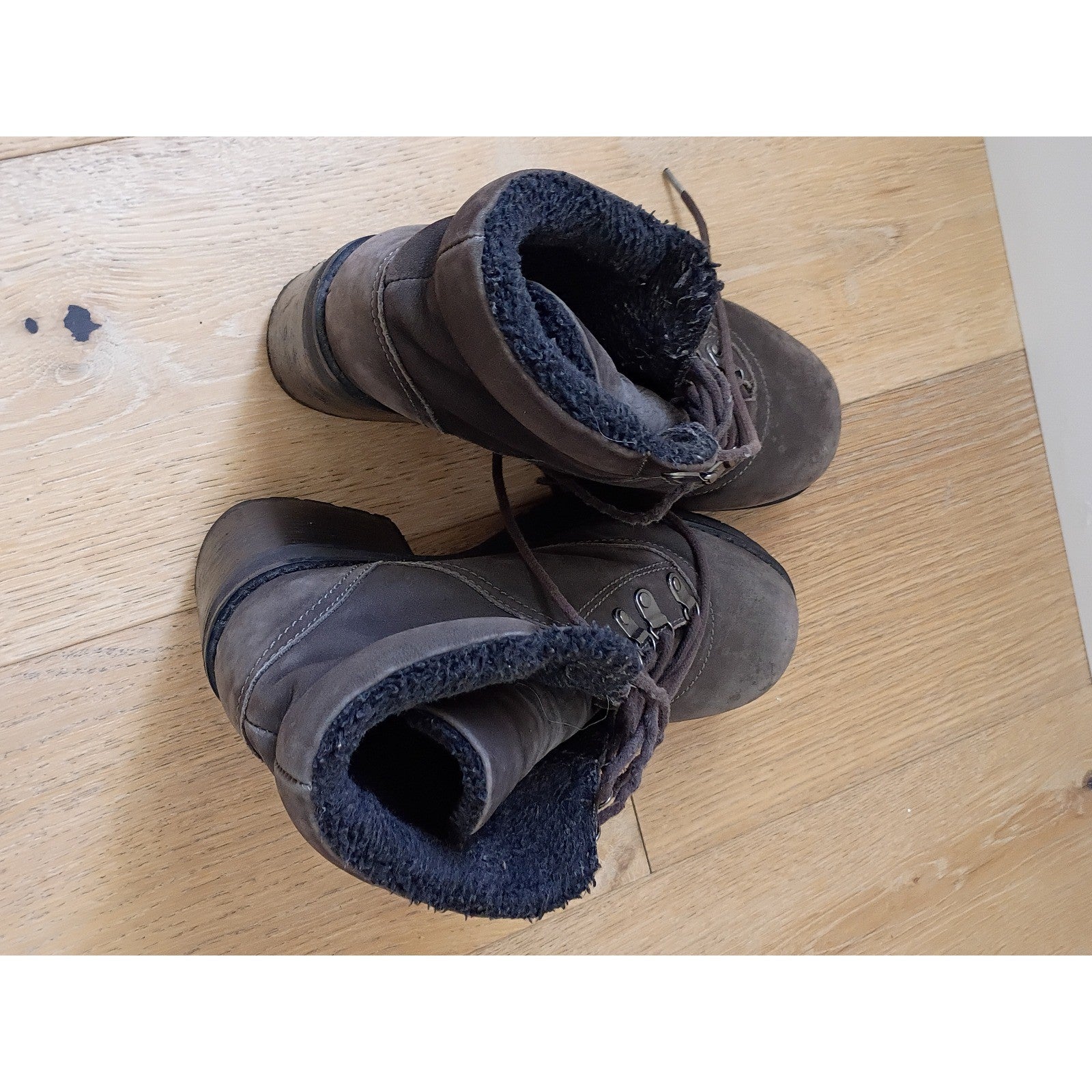 Grey Nubuck Leather Faux Fur Lined Lace Up Hiking Ankle Boots Block Heel 8.5M