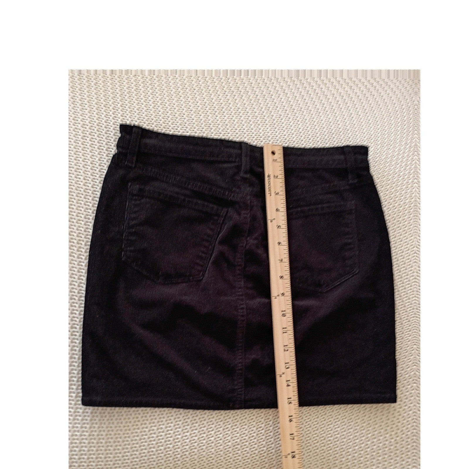 J Brand Gwynne Black Corduroy Mini Skirt 26 S 15 L Preppy Dark Academia Coquette