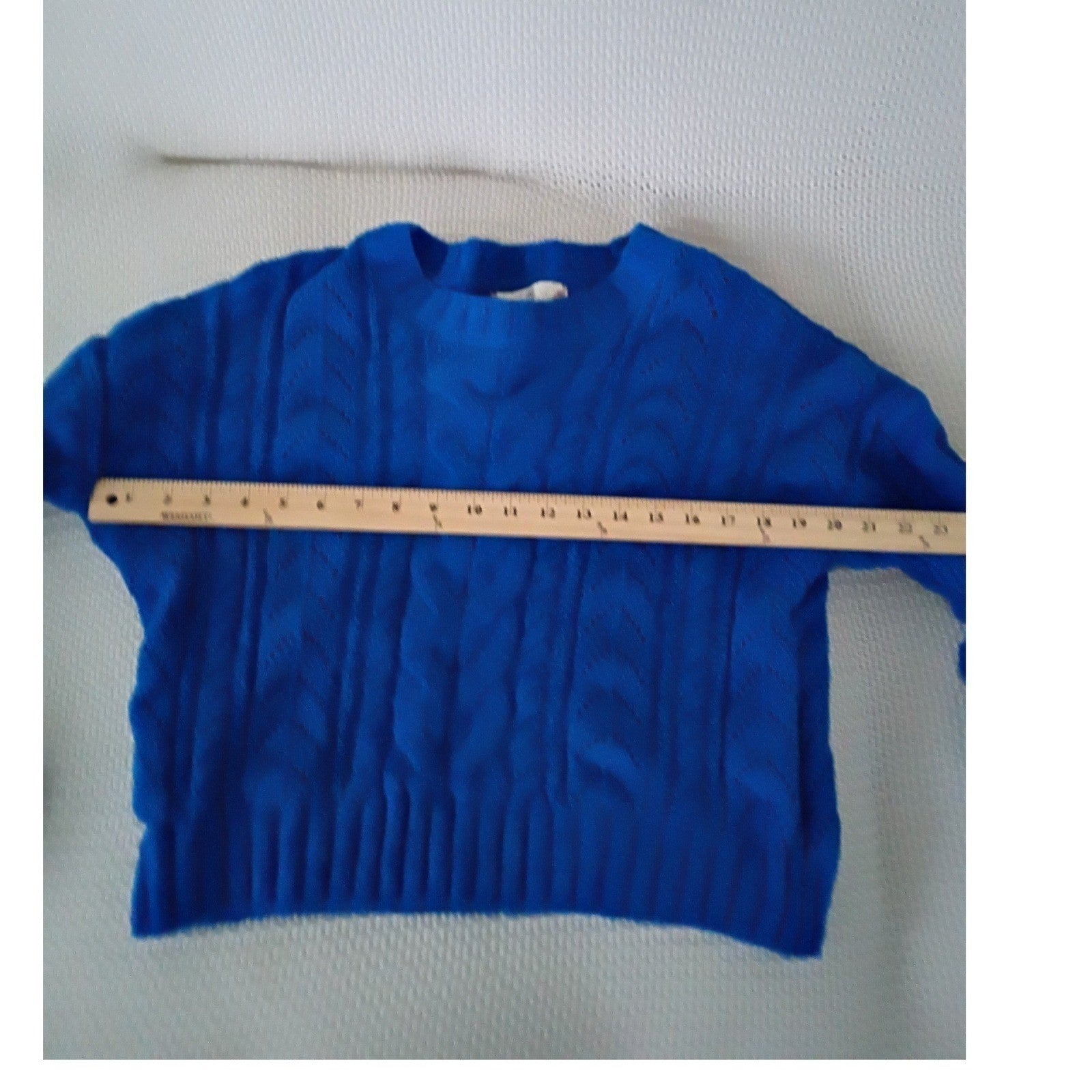 Pink Rose NWT Vibrant Stylish Cropped Knit Sweater Blue Cable Texture M