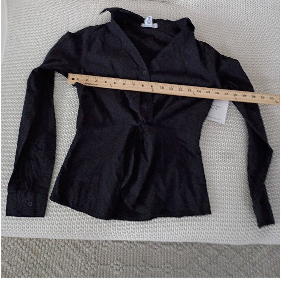 Japra NWT 100% Cotton Tailored Fit Long Sleeve Button Front Top Size S
