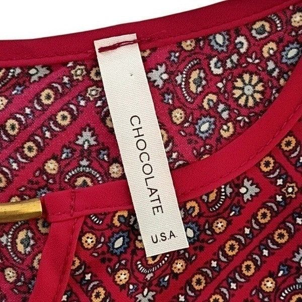 CHOCOLATE USA Red Geometric Print Keyhole Neck Blouse Top Small