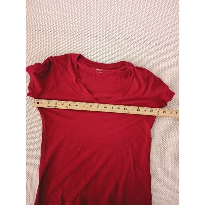 Madewell Red V-Neck T-Shirt Cotton Casual Tee Fits S NWOT
