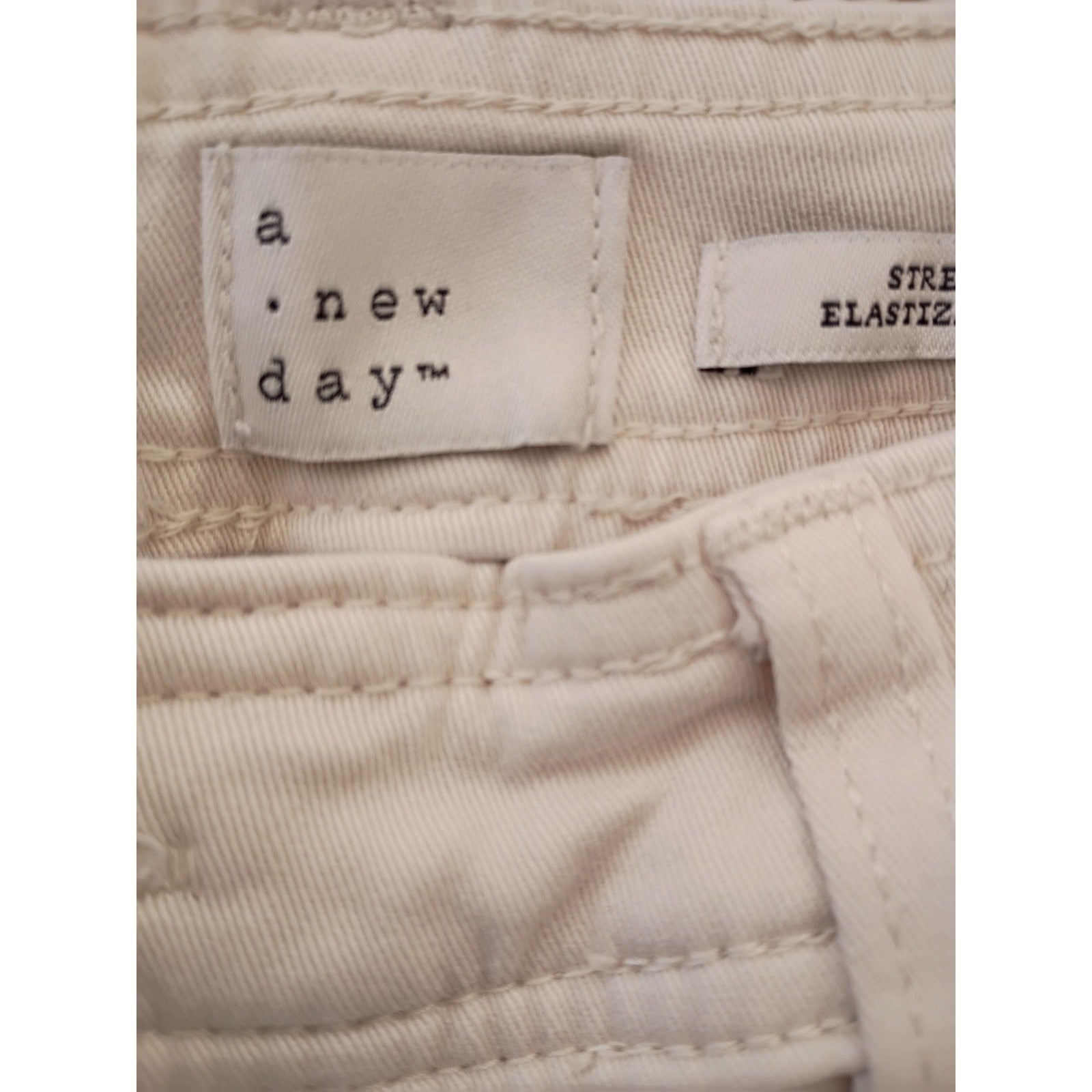 A New Day Womens Cargo Pants Cream Stretch Elasticized Sz 8 W28x26
