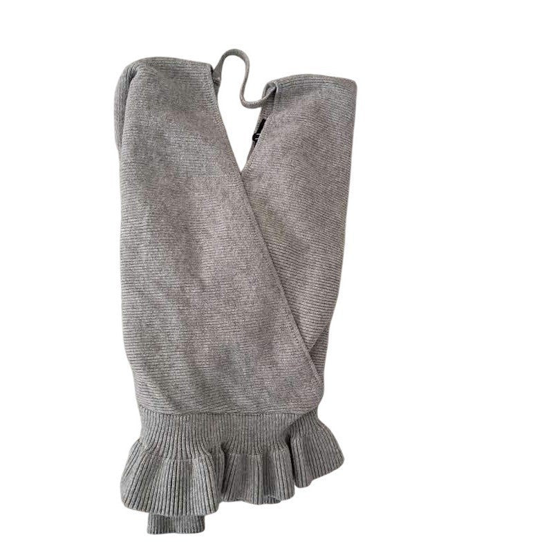 LULUS Grey Ribbed V-Neck Dolman Sleeve Ruffle Hem Sweater Top M