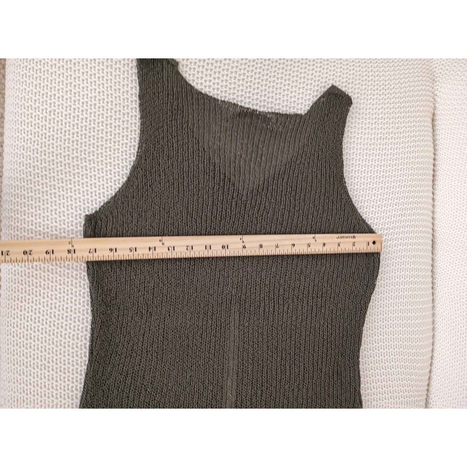 NWT -Zenana Olive Green Open Knit V-Neck Tank Top Sleeveless Vest XL