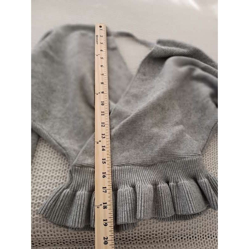 LULUS Grey Ribbed V-Neck Dolman Sleeve Ruffle Hem Sweater Top M