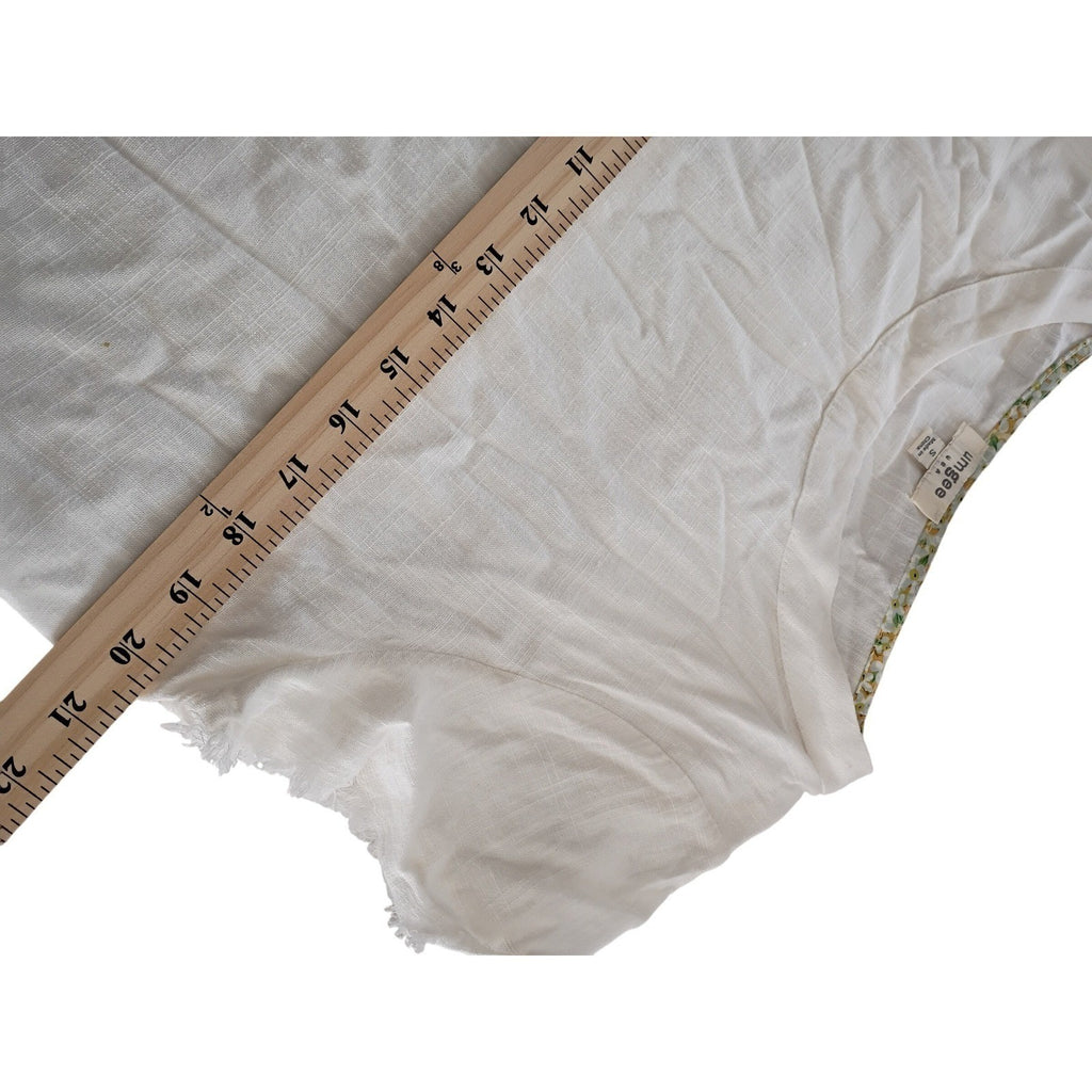 Umgee USA Linen Blend Top White Short Sleeve Raw Hem Floral Trim Women's S