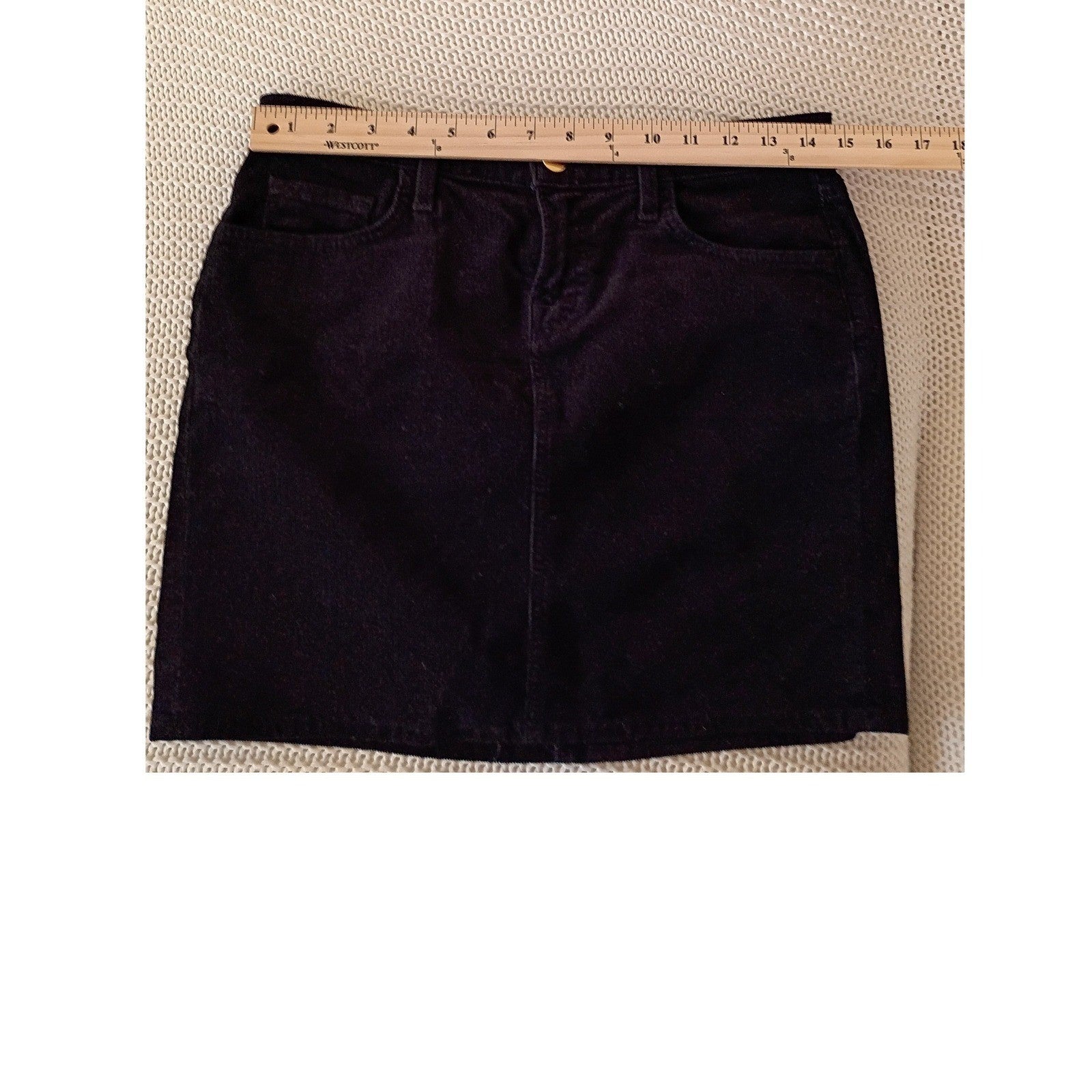 J Brand Gwynne Black Corduroy Mini Skirt Casual Versatile Everyday Size 26x15 L