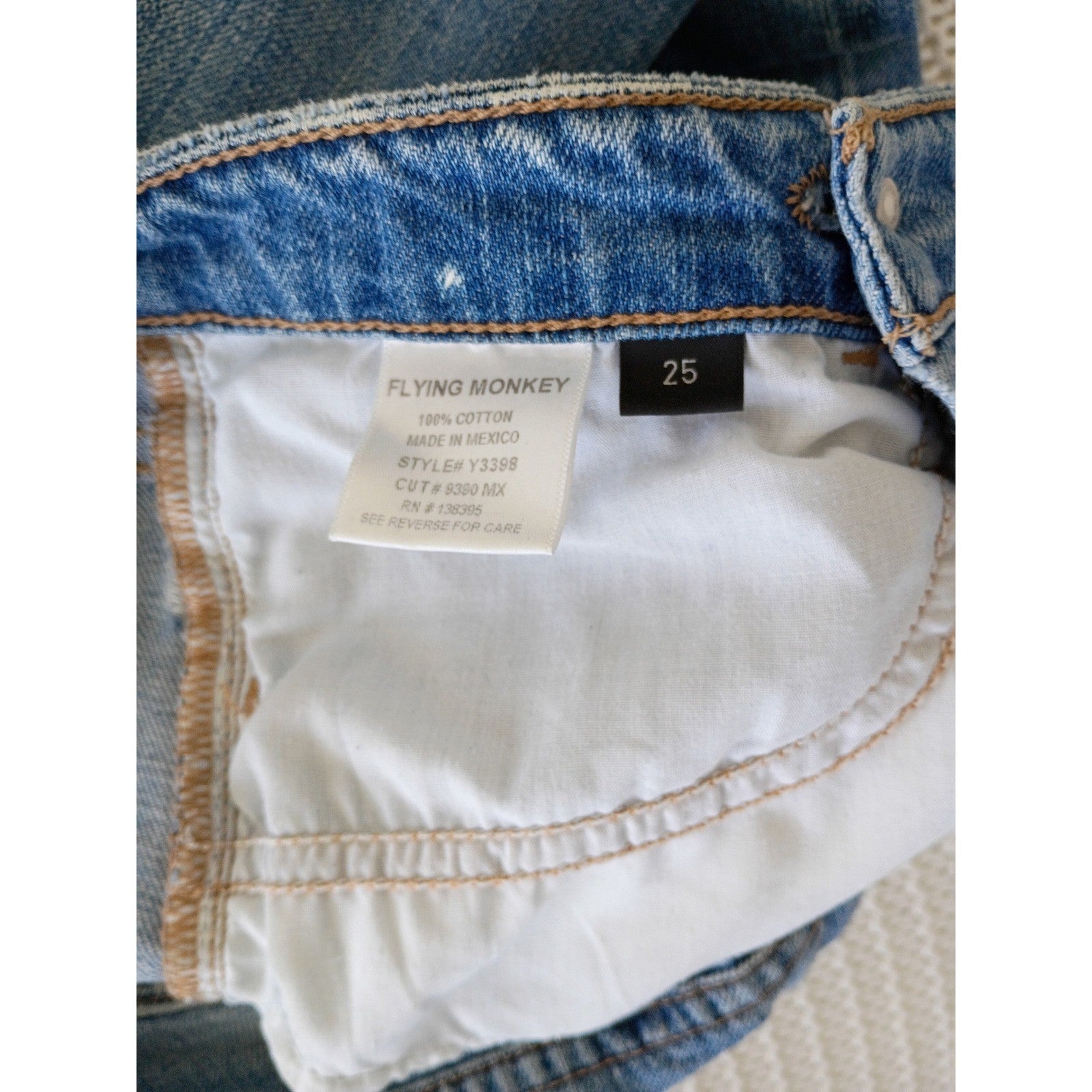 HYPEACH Distressed Boyfriend Jeans Blue Wash Straight Leg Frayed Hem 26/2x27