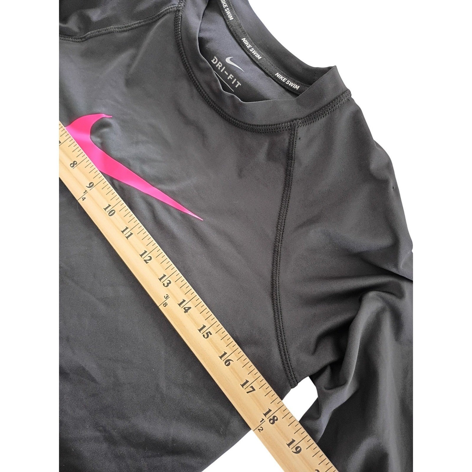 Nike Swim Rash Guard Top Youth M Women S Gray Pink Swoosh Lg Sleeve Dri Fit LS