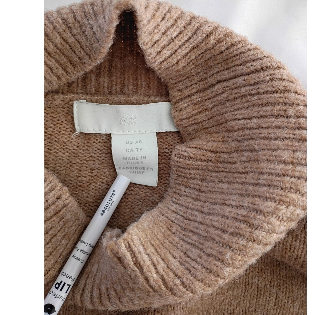 H&M Mock Neck Sweater Tan Cozy Knit Ribbed Long Sleeve Fits S/M