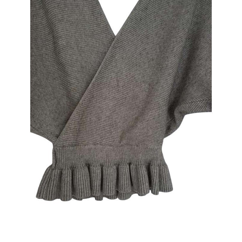LULUS Grey Ribbed V-Neck Dolman Sleeve Ruffle Hem Sweater Top M
