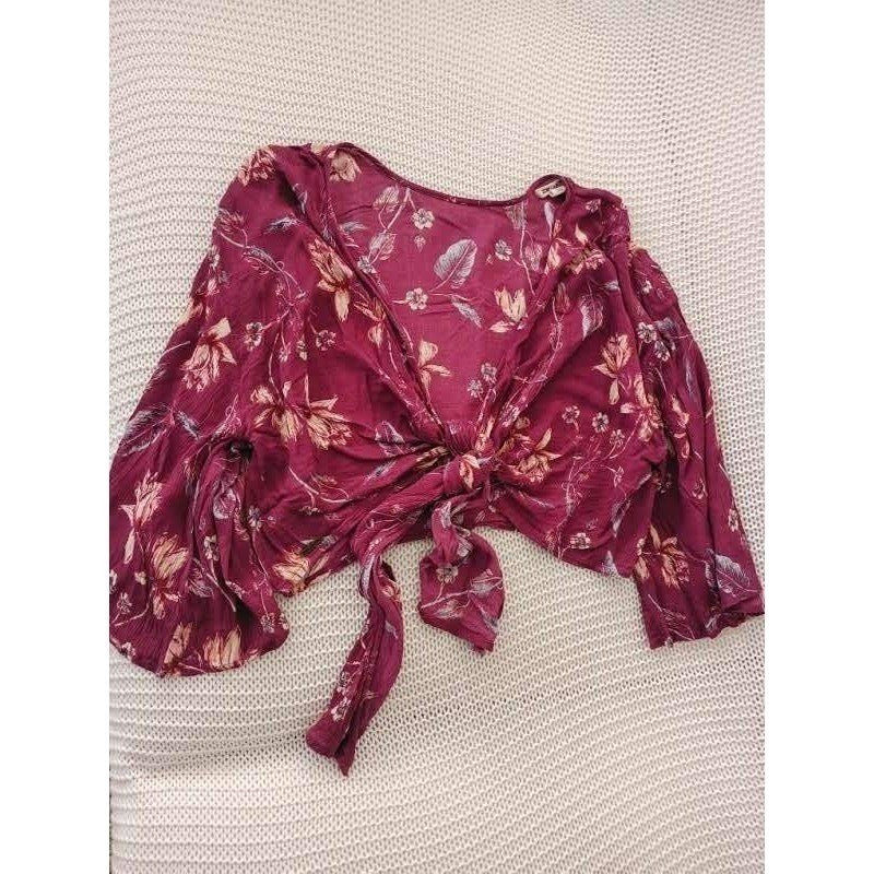Billabong Berry Pink Floral Tie Front Crop Top S Small V-Neck Boho Surfer Beach