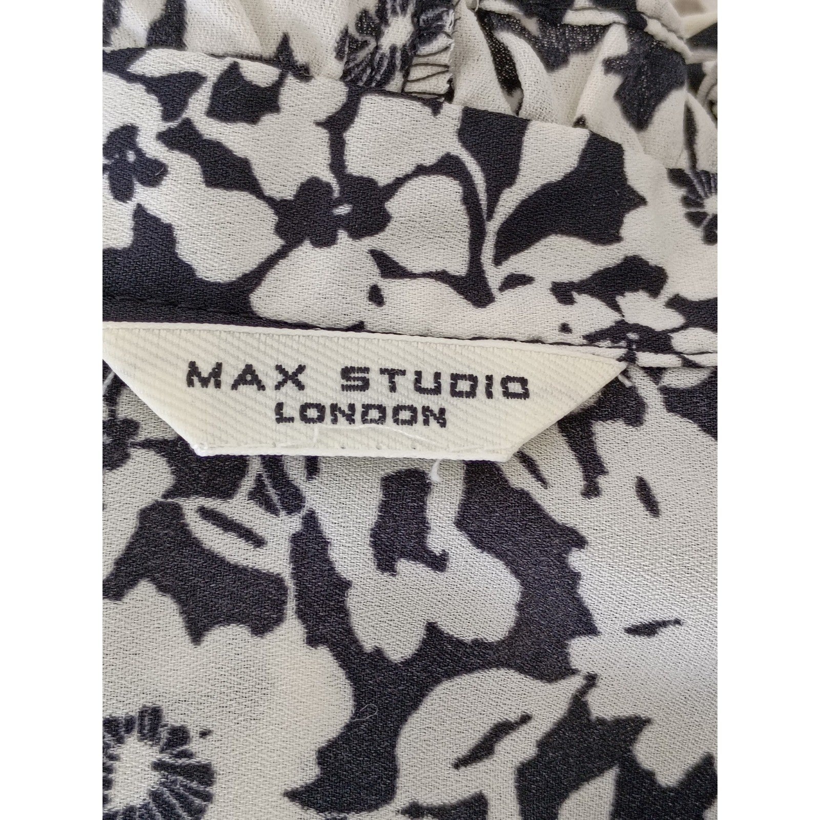 Max Studio London Black White Floral Smocked Waist Tiered Midi Dress Medium