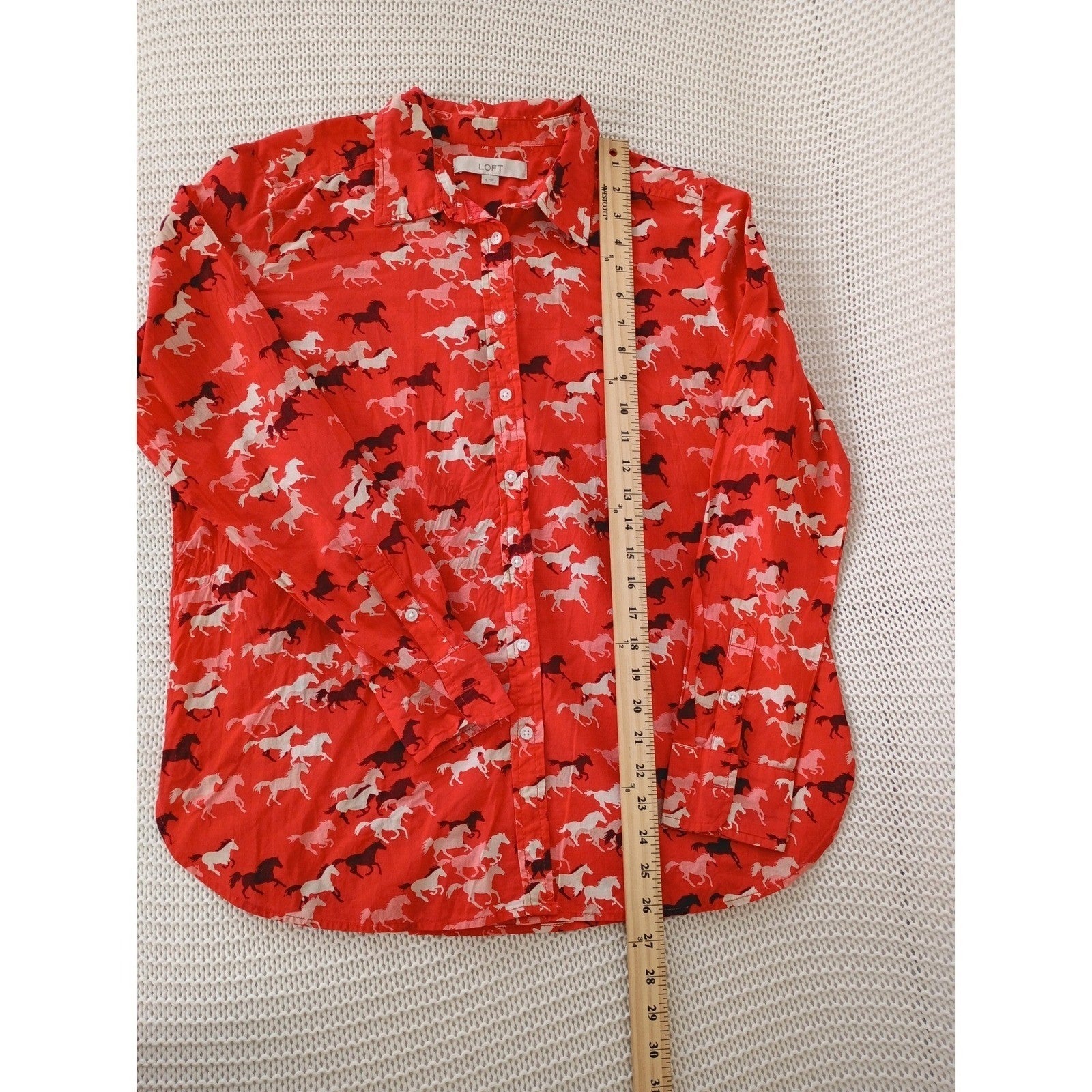 LOFT $60 Red Horse Equestrian Print Cotton Shirt Medium M Long Sleeve Preppy