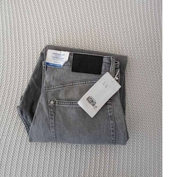 H&M  NWT Vintage Mom Jeans Gray Ultra High Waist Ankle Sz 8 29x27