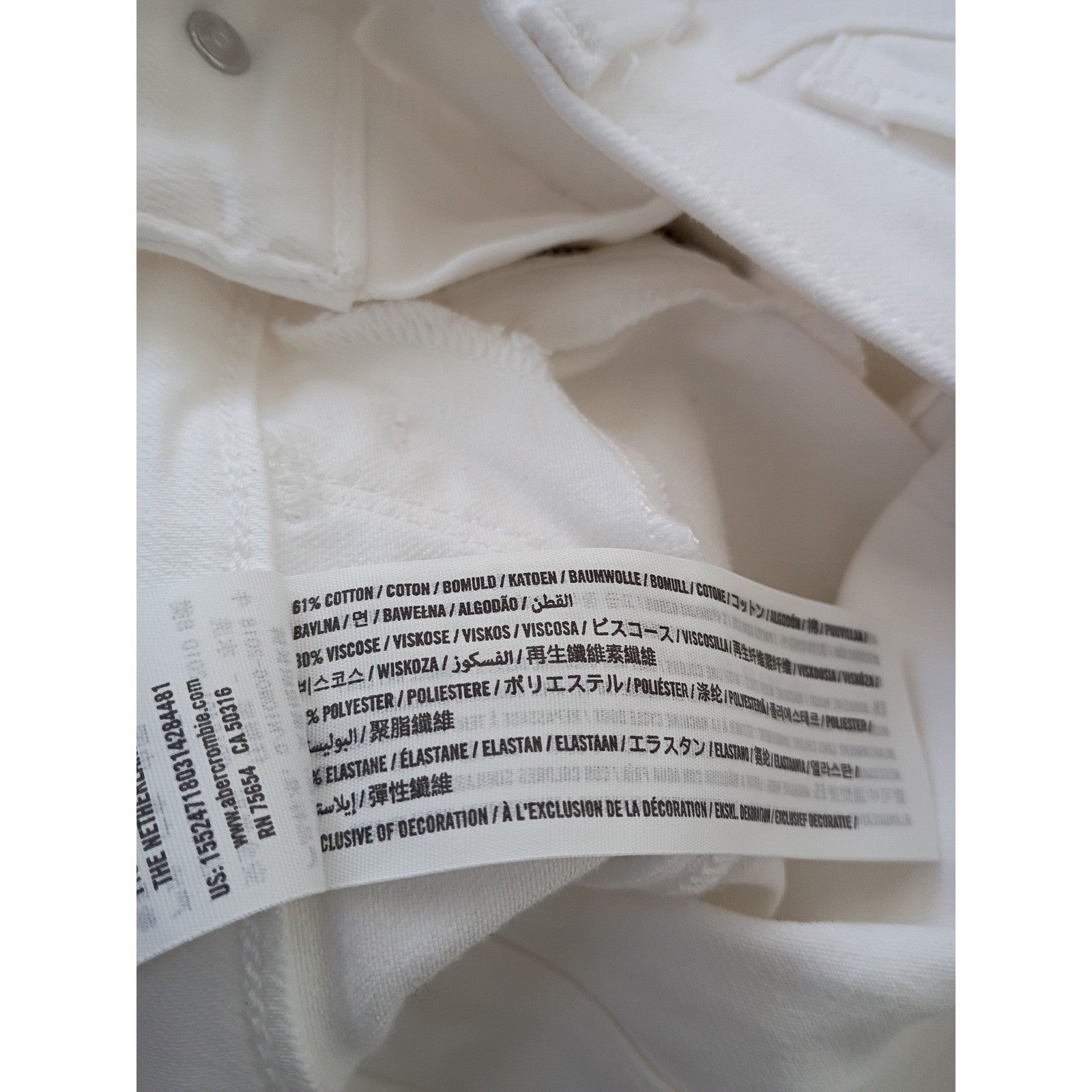 Abercrombie & Fitch White Harper Mid Rise Super Skinny Jeans 26x29 2R NWOT