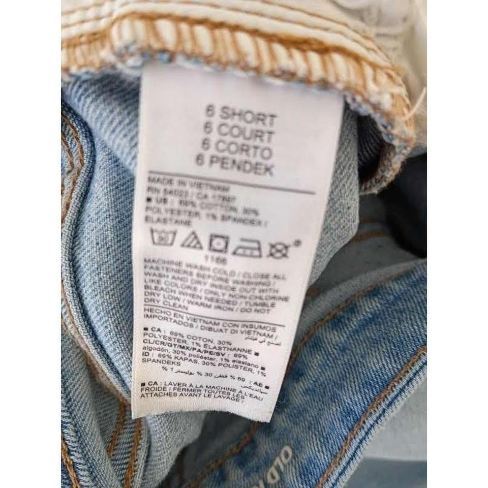 Old Navy Womens High Rise Wow Wide Leg Jeans Light Wash Blue Size 6 Short