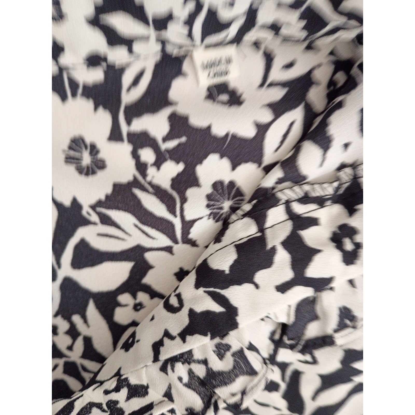 Max Studio London Black White Floral Smocked Waist Tiered Midi Dress Medium