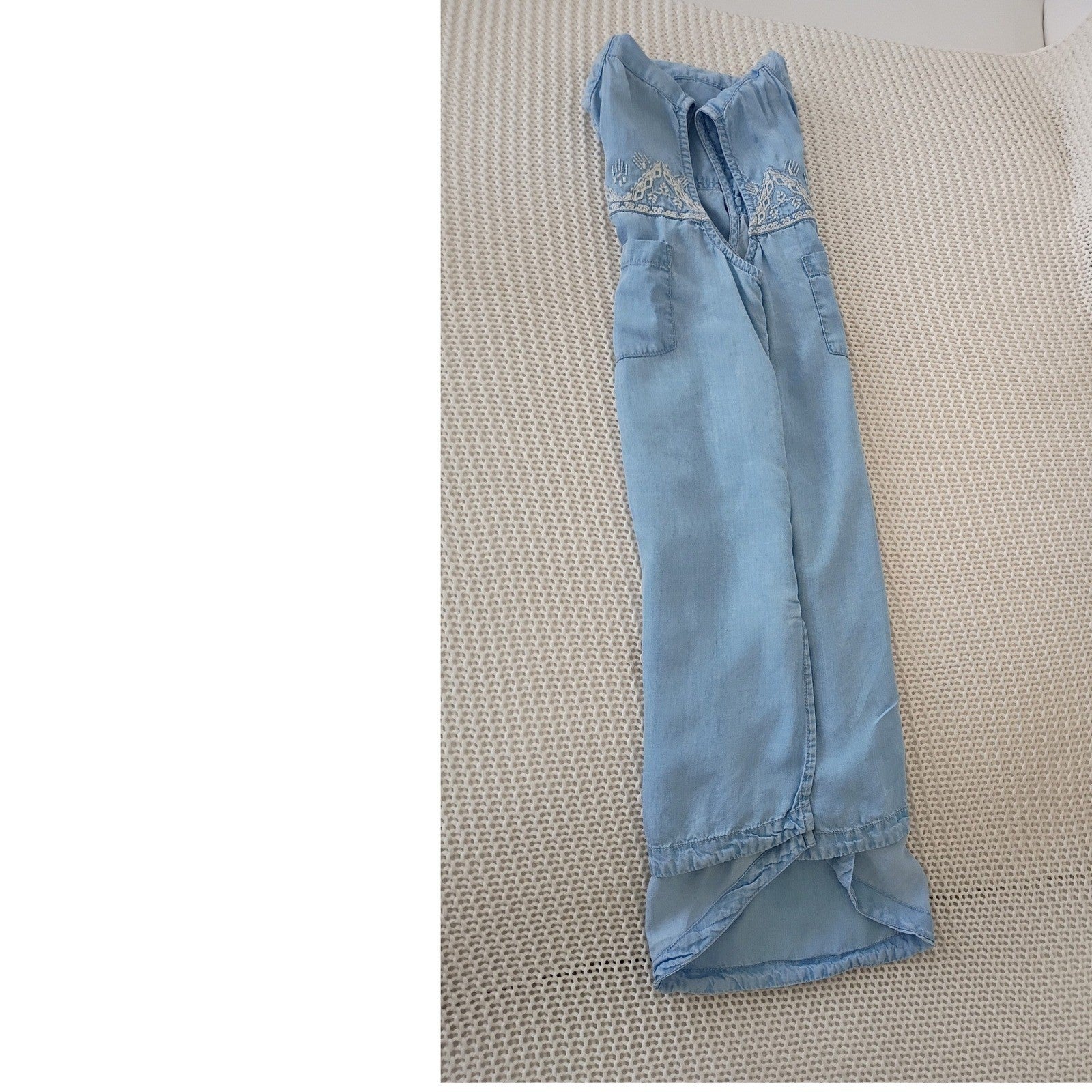 American Rag Cie Light Blue Chambray Embroidered Tunic Shirt Size Small