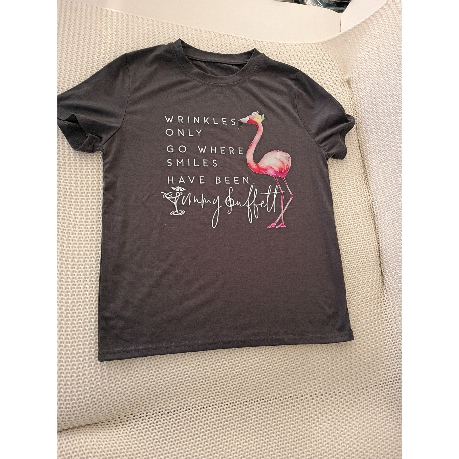 Mystery T Shirt Bundle 4 Pack Size S Gray Black Peach Disco Flamingo Graphic