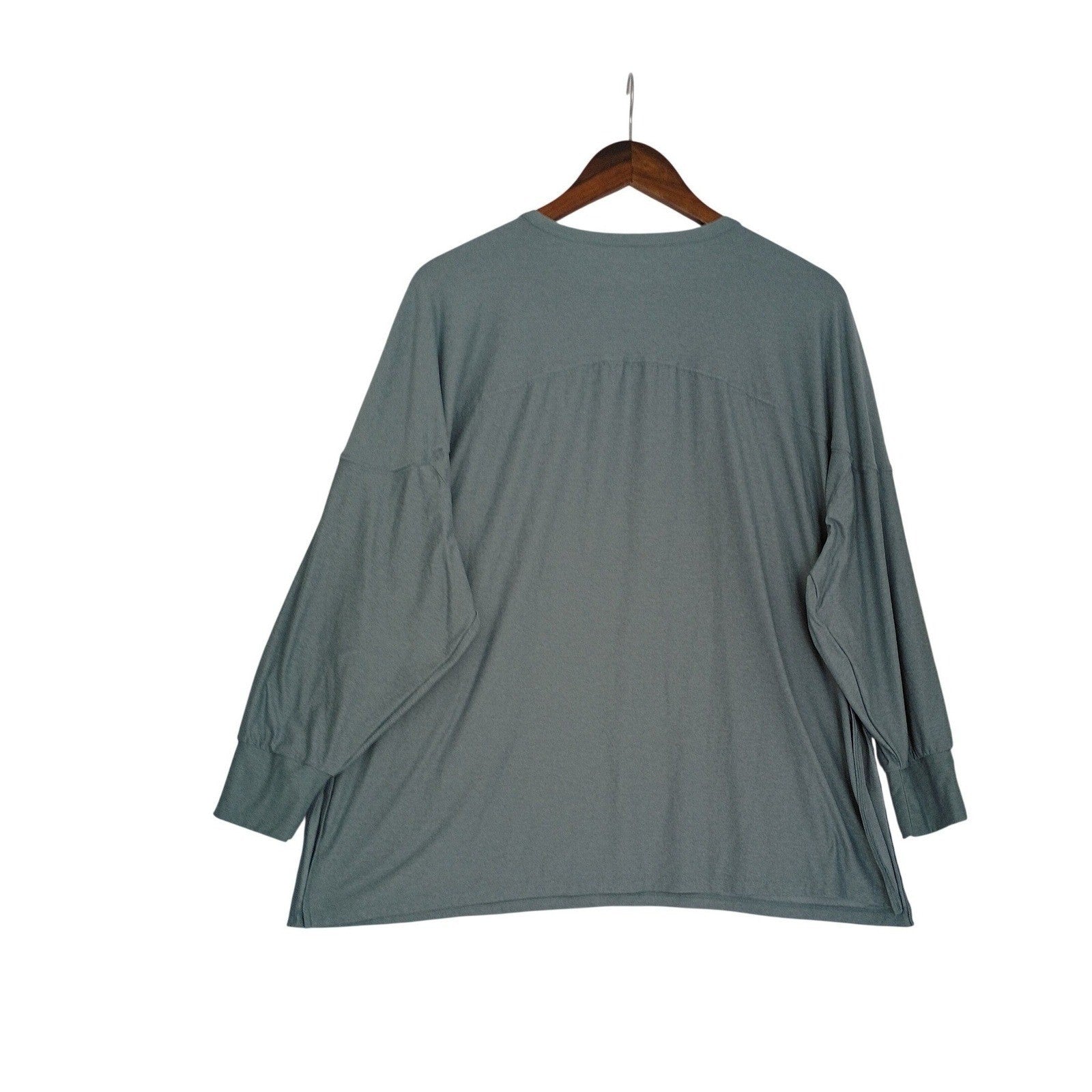 Old Navy Cloudmotion Lyocell Active Top Sage L Oversized Soft Stretch Go-Dry