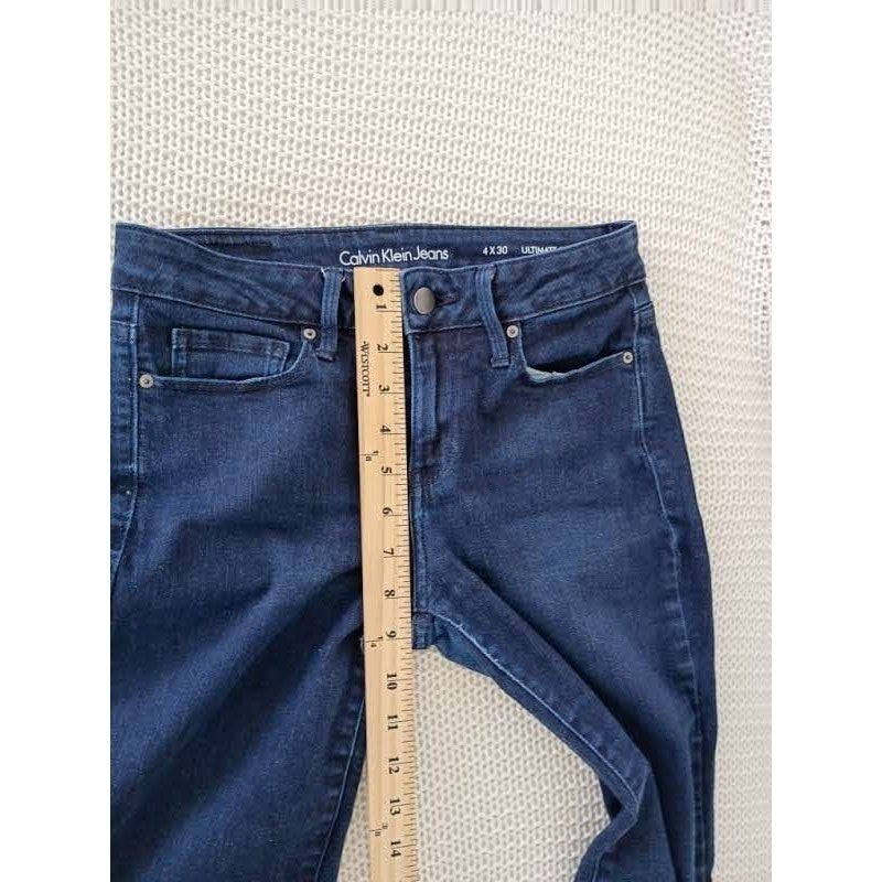 Calvin Klein Jeans Womens Ultimate Skinny Dark Wash Denim Blue Jeans 28x30