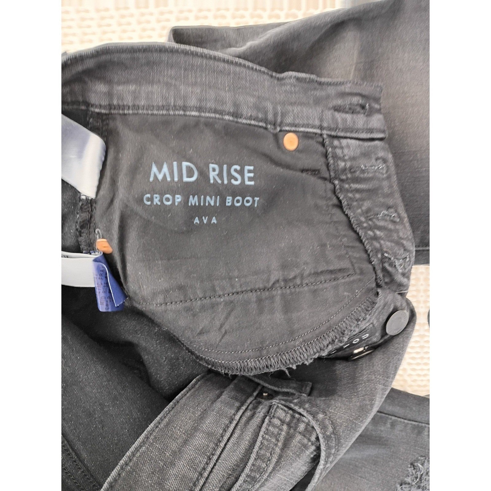 Lucky Brand Ava Mid Rise Crop Mini Boot Jeans Black Raw Hem  26x24 NWOT $99 MSRP