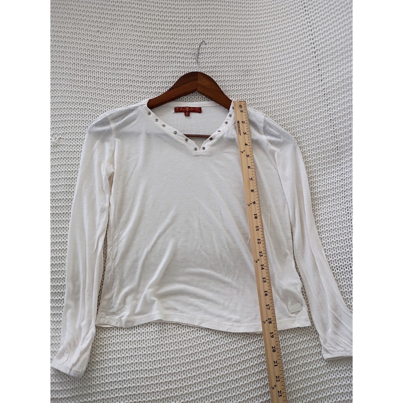 7 For All Mankind White Eyelet Grommet Top V Neck Long Sleeve Boho Blouse M