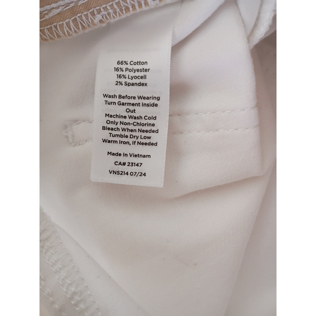 Talbots Womens -NWOT - Size 6 28x30 Curvy Barely Bootcut Jean White Denim Pants
