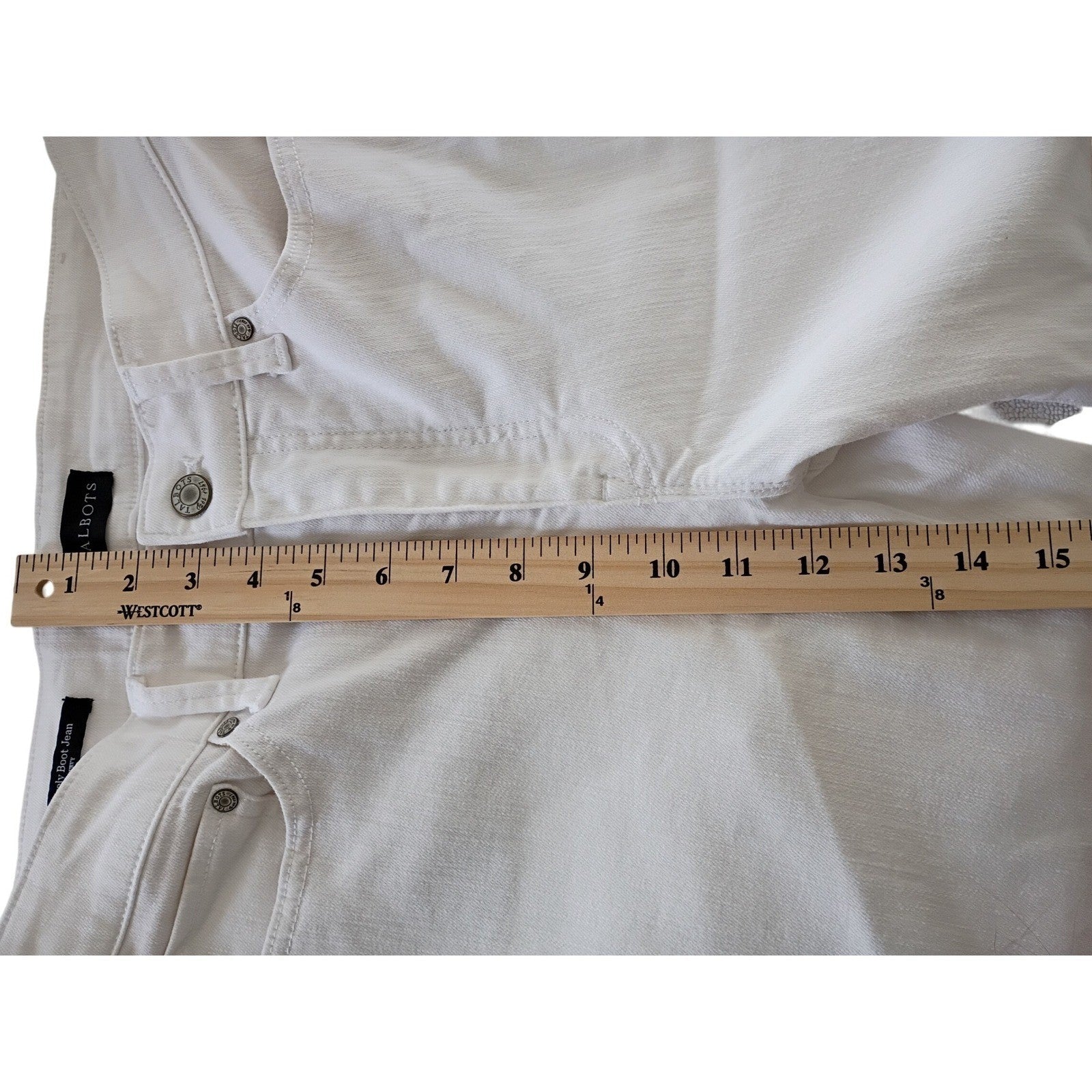 Talbots Womens -NWOT - Size 6 28x30 Curvy Barely Bootcut Jean White Denim Pants