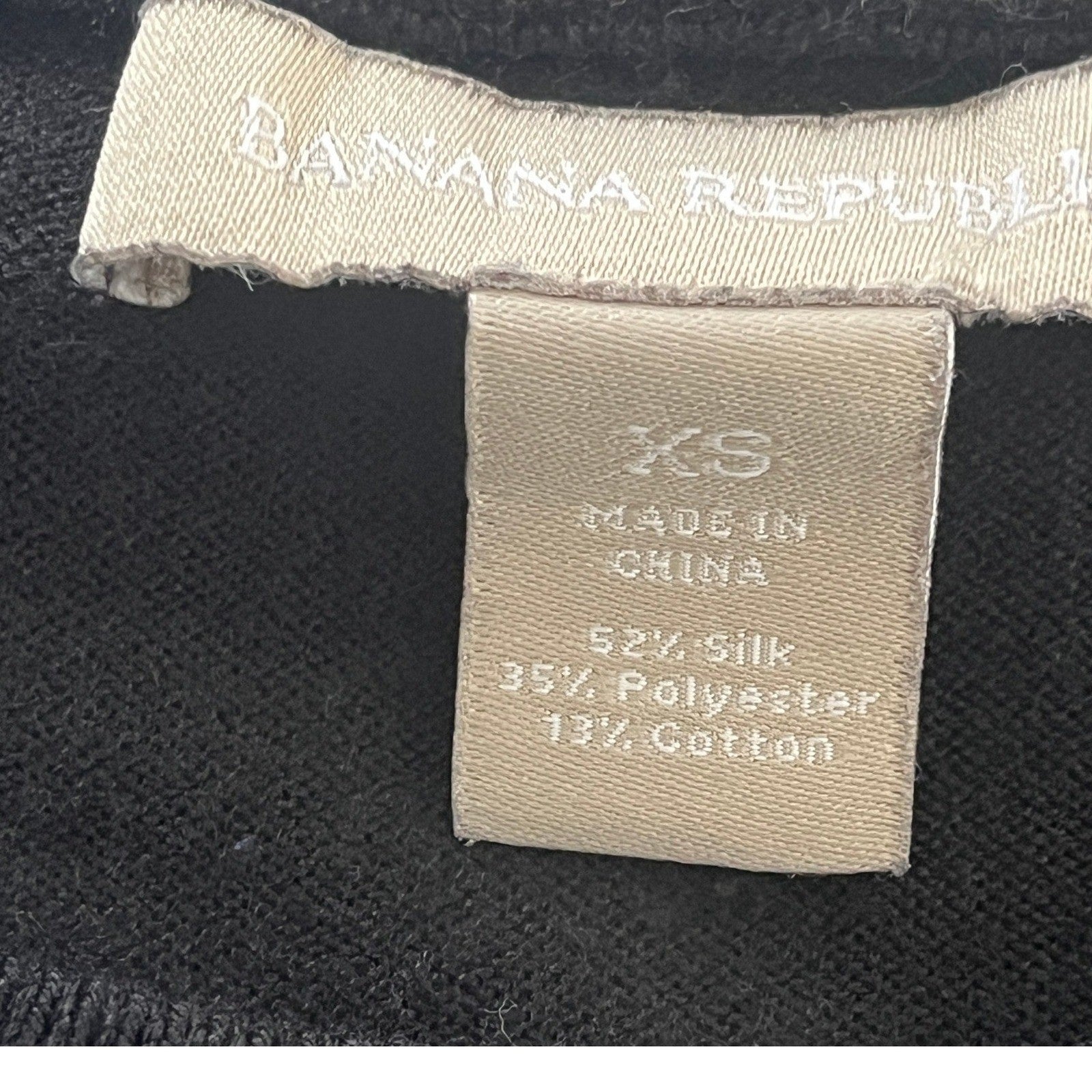 Banana Republic Black Silk Blend Crewneck Sweater Fits S Lightweight Versatile