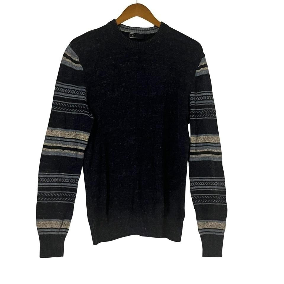 GAP Men's Blue Striped Crewneck Sweater Cotton Size Medium