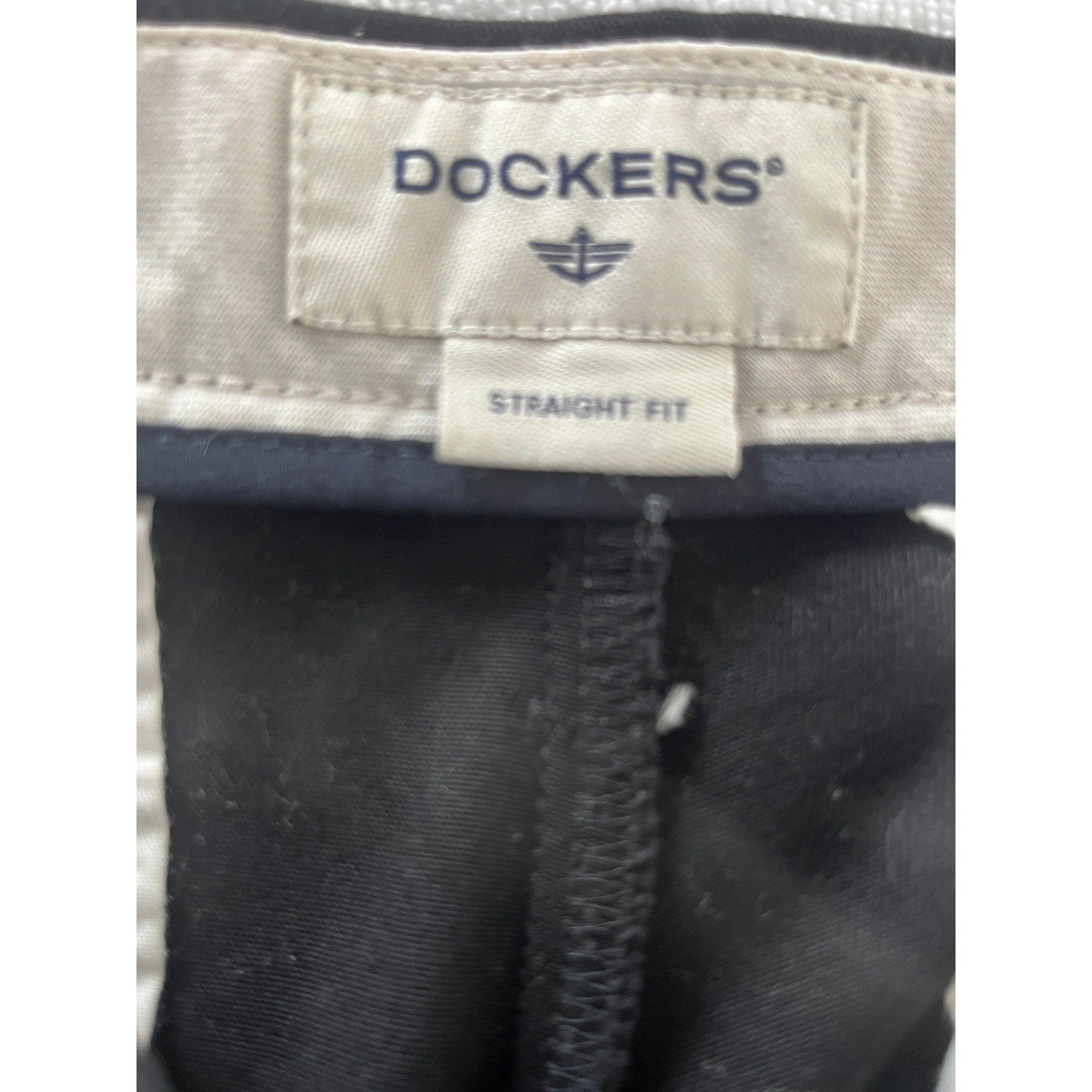 Dockers Men's 33x32 Black Chino Pants Straight Fit Cotton Stretch  Work Sits
