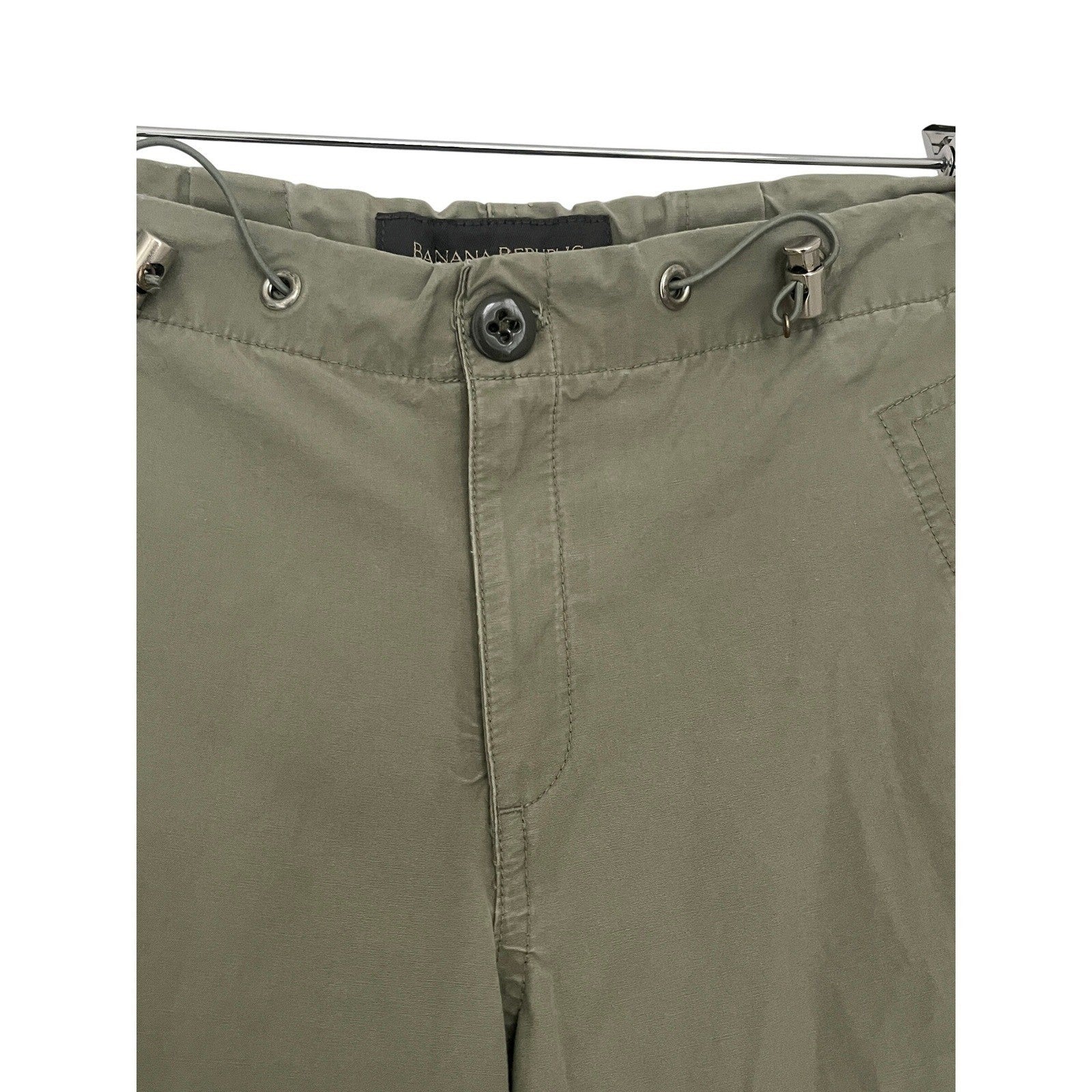 Banana Republic Olive Green Cargo Pants Drawstring Cropped Leg Size Fit 26)