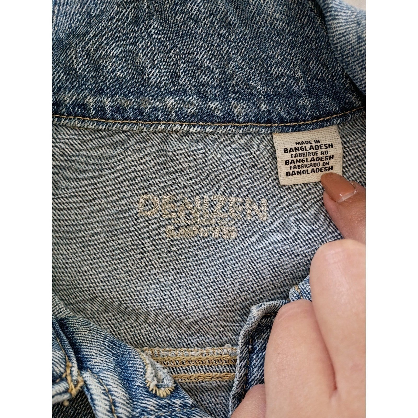 Levi's Light Wash Denim Jacket Women Vintage Classic Trucker Style Size S