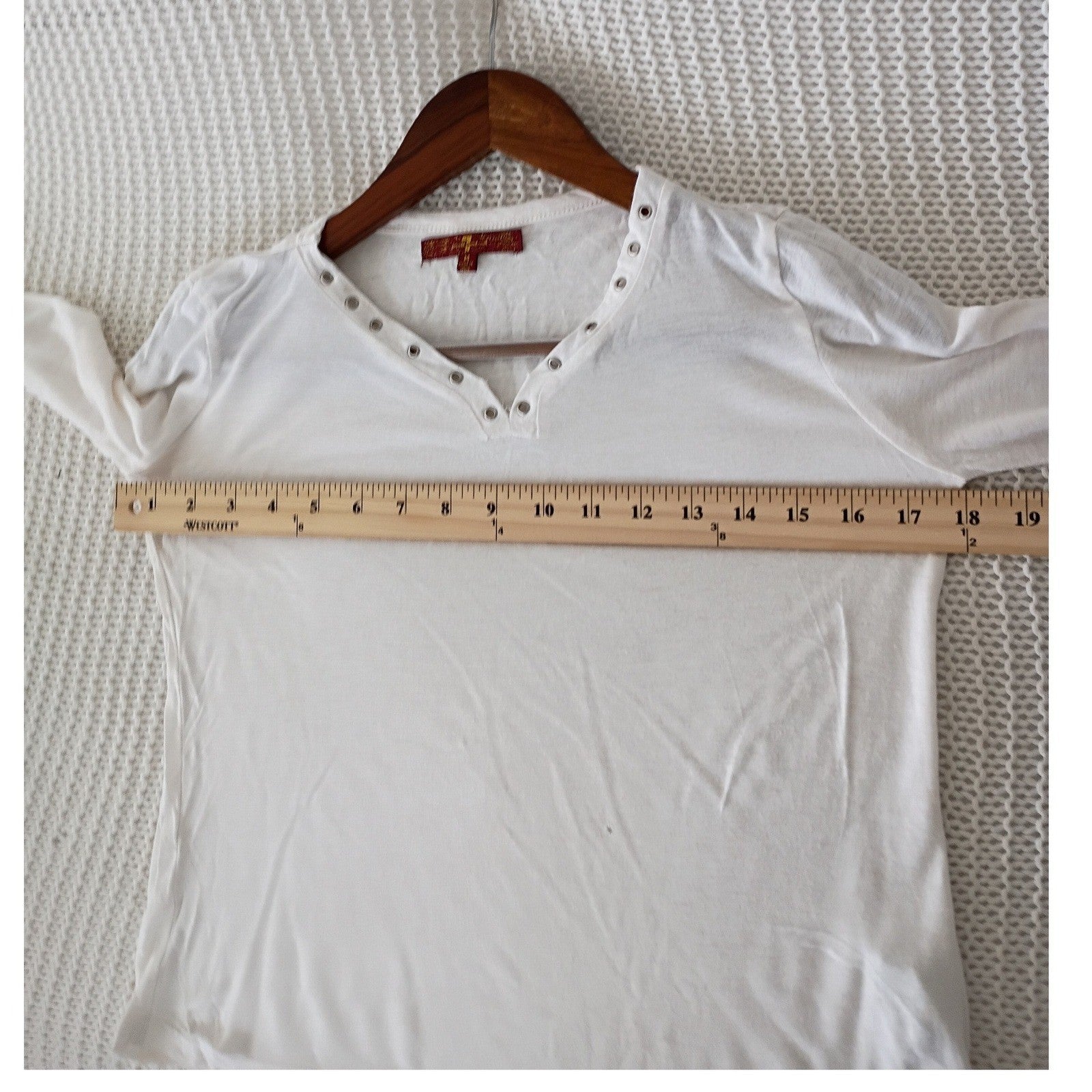 7 For All Mankind White Eyelet Grommet Top V Neck Long Sleeve Boho Blouse M