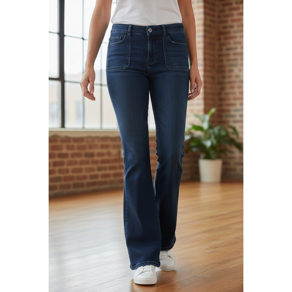 GUESS Dark Wash Flare Jeans Women Mid Rise Stretch Denim; TALL - In Seam 32"
