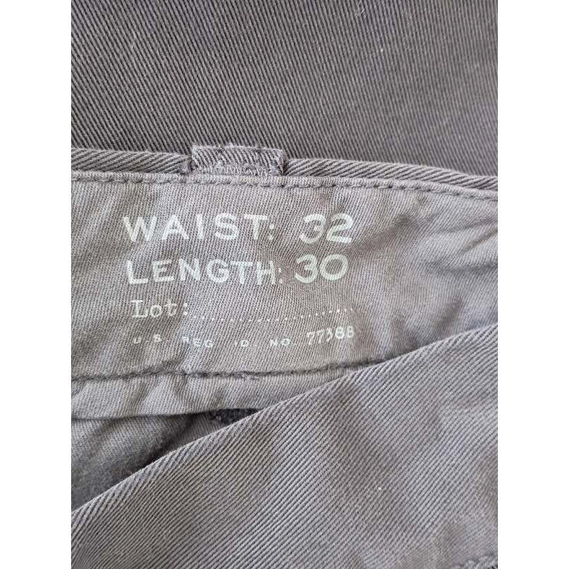 J Crew Classic Urban Slim Chino Pants Sun Faded Gray Waist 32 x 30 Length Cotton