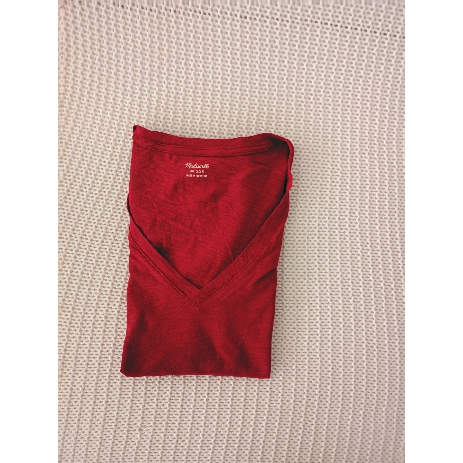 Madewell Red V-Neck T-Shirt Cotton Casual Tee Fits S NWOT