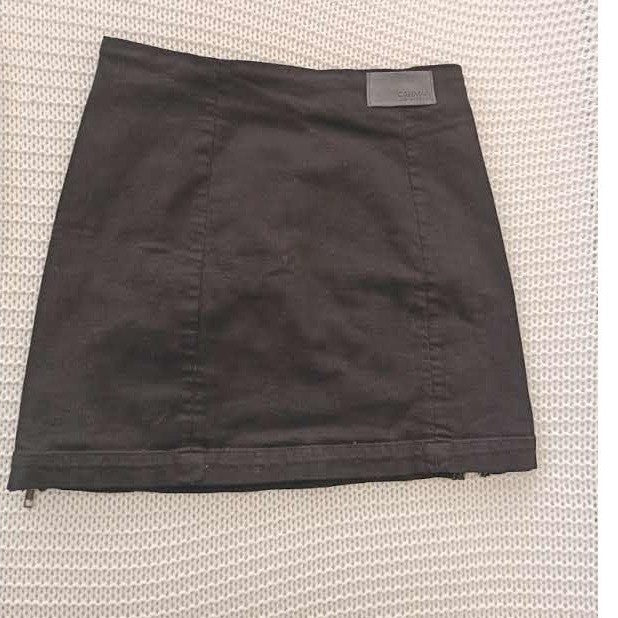 CARMAR LA Edgy Black Denim Mini Skirt 26 Double Side Zip Moto Edgy Street