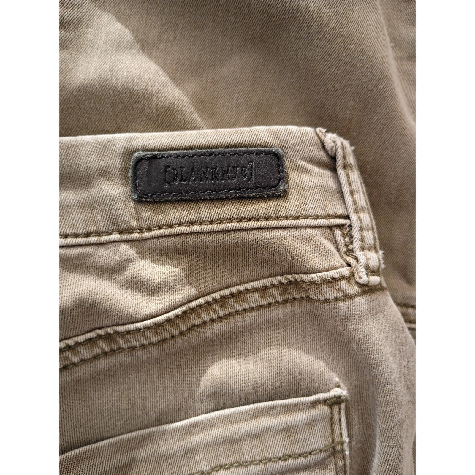 BLANKNYC Cargo Pants Khaki Zip Pockets Utility Style Size 28x27