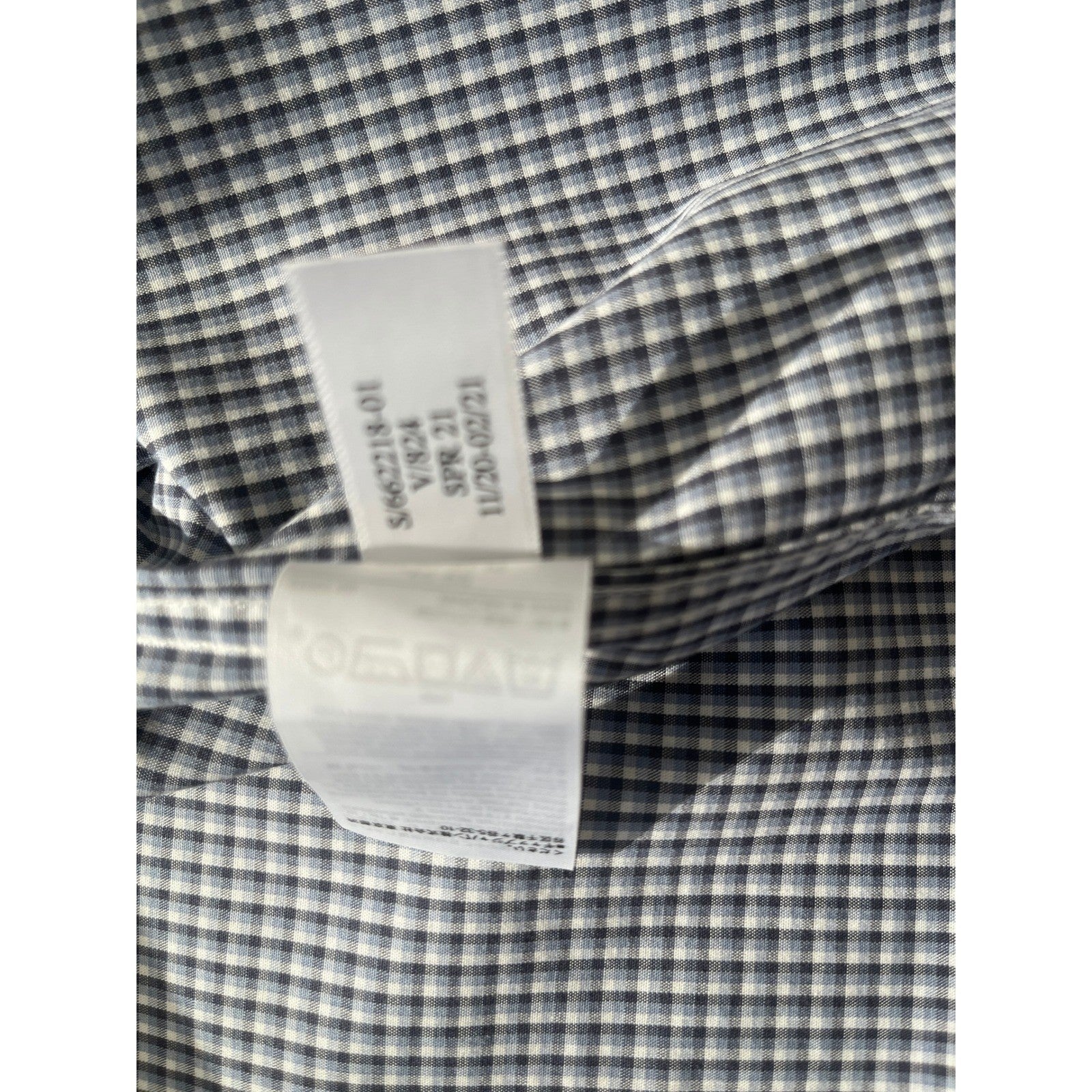 Banana Republic Untucked Fit Gingham Shirt M 100% Cotton Non-Iron Button Down