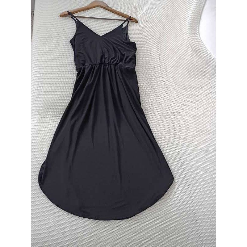 1.STATE Black Wrap Dress S NWOT Tulip Hem Midi VNeck Stretch Cocktail Minimalist