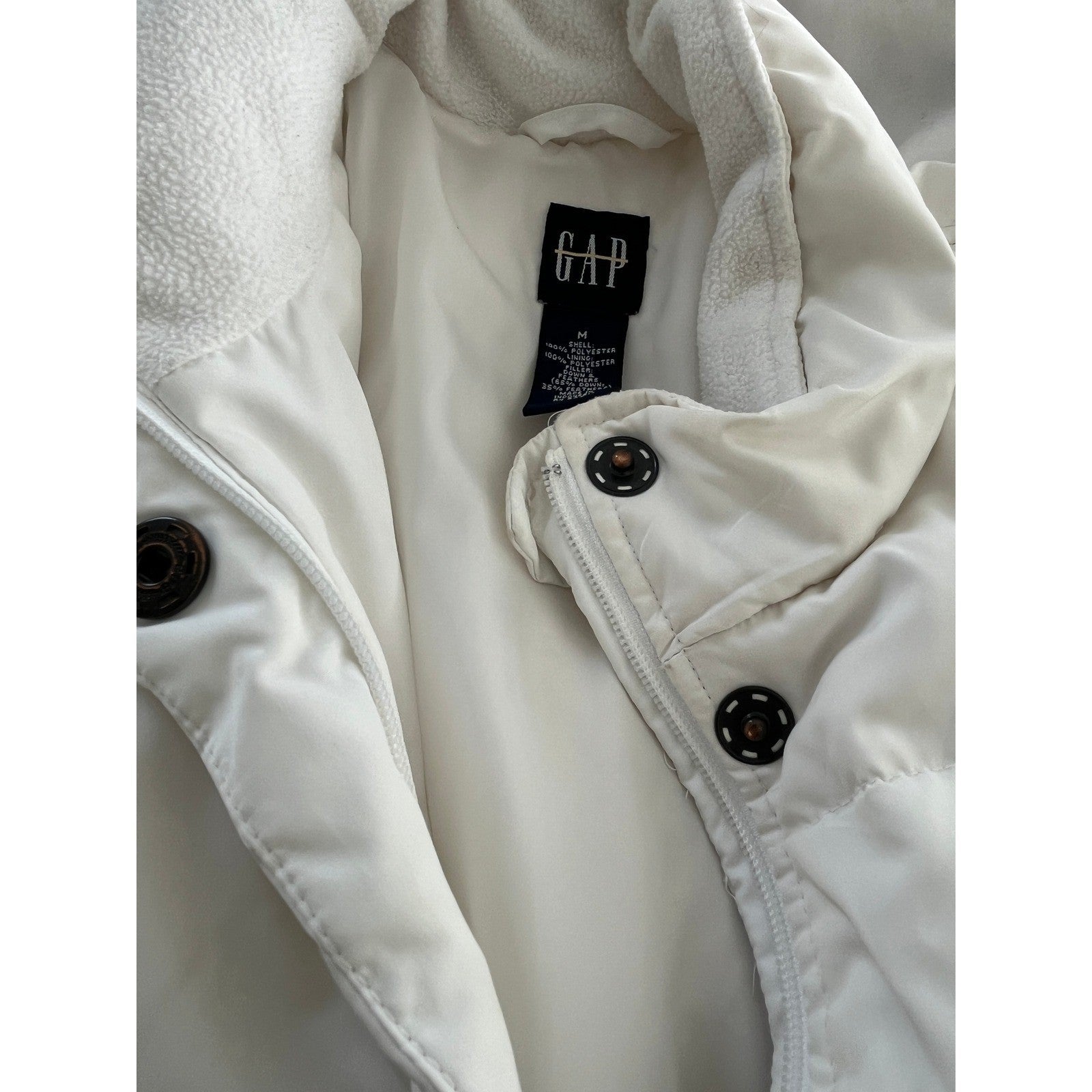 GAP Puffer Jacket White Down Quilted Fleece Lined Collar Full Zip Pockets M