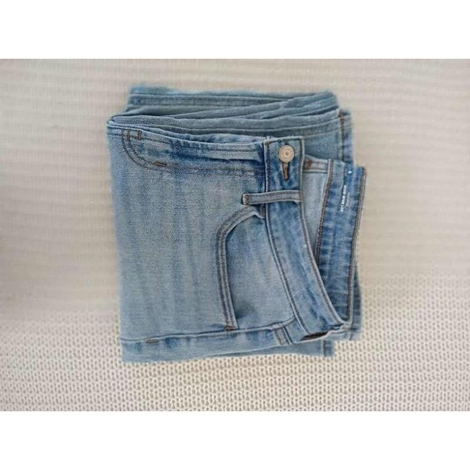 Old Navy Womens High Rise Wow Wide Leg Jeans Light Wash Blue Size 6 Short