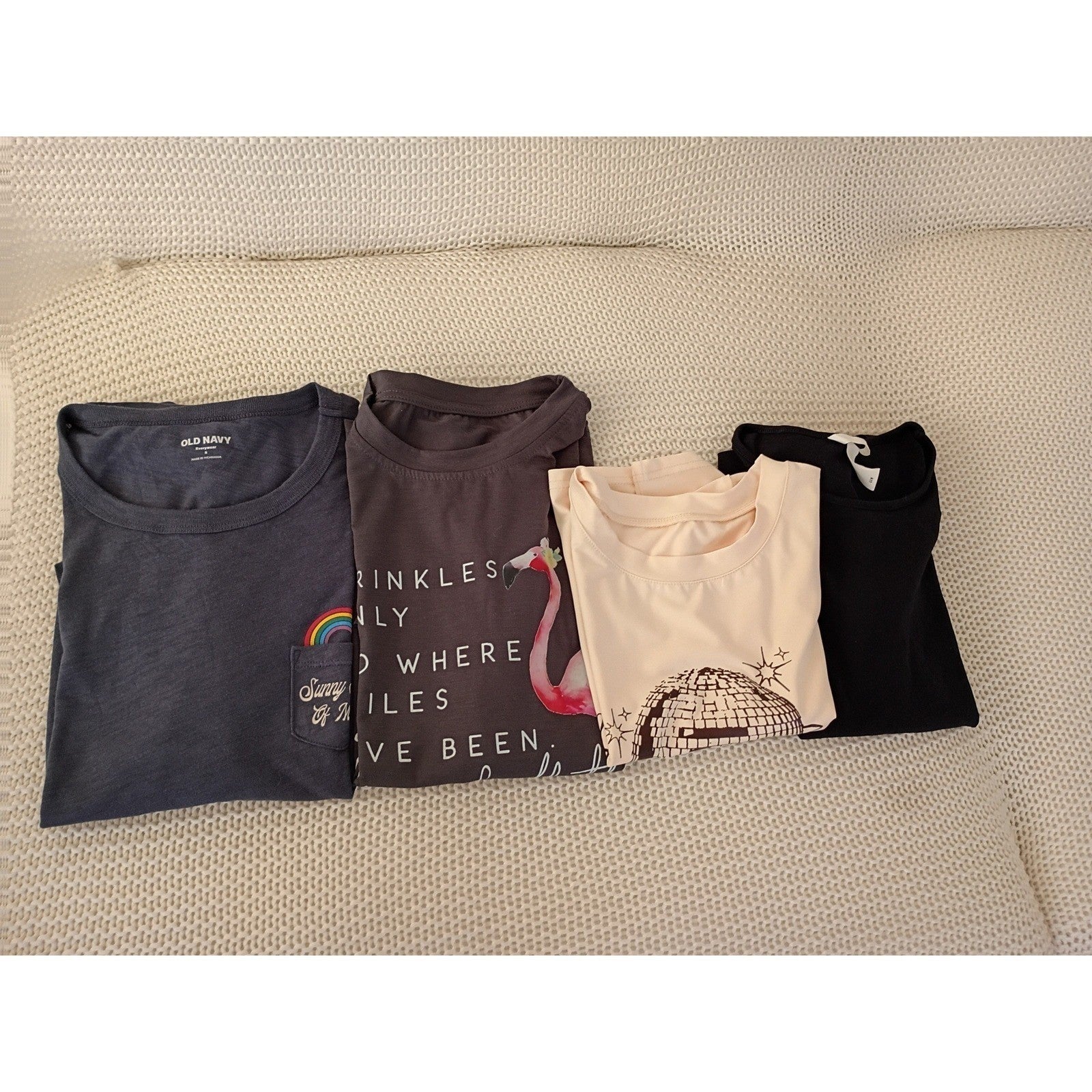 Mystery T Shirt Bundle 4 Pack Size S Gray Black Peach Disco Flamingo Graphic