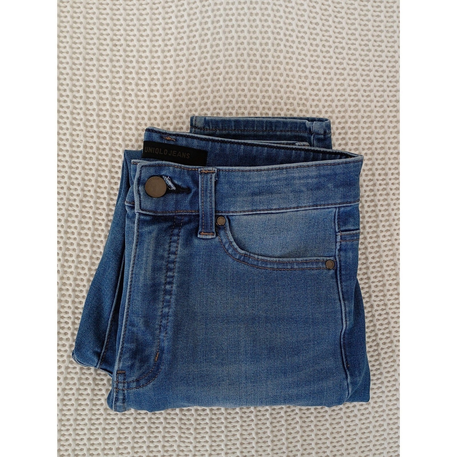 Uniqlo Ultra Stretch Skinny Jeans High Rise Tapered Medium Wash Blue 26x26